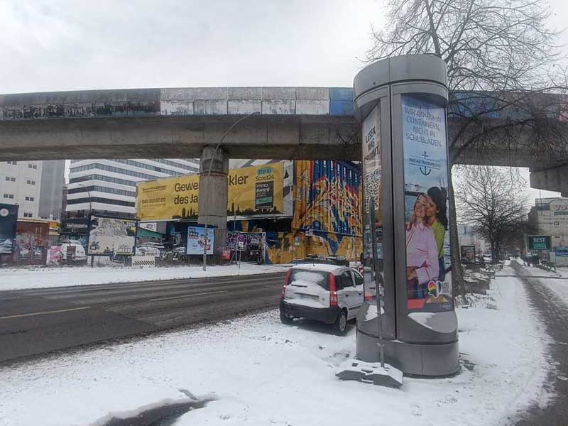 OZM HAMMERBROOKLYN Exponat 200260204 OZM HAMMERBROOKLYN Exponat 200260204